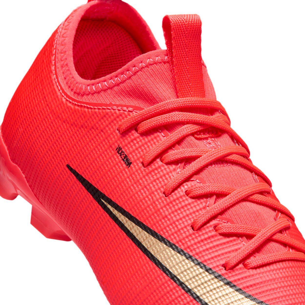 Mercurial Vapor 17 Academy FG Fodboldst&oslash;vler