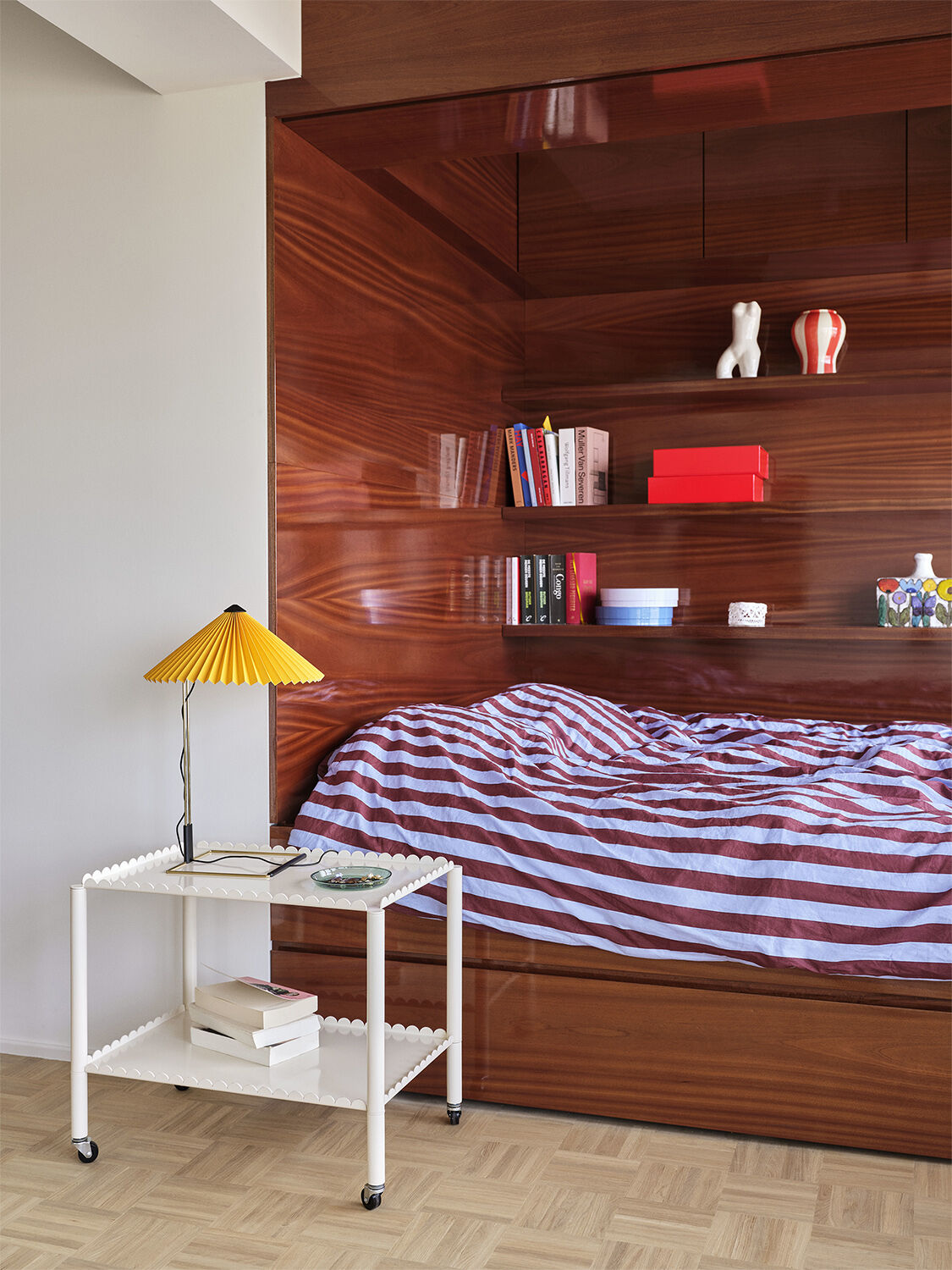 Arcs Trolley Low-Eggshell