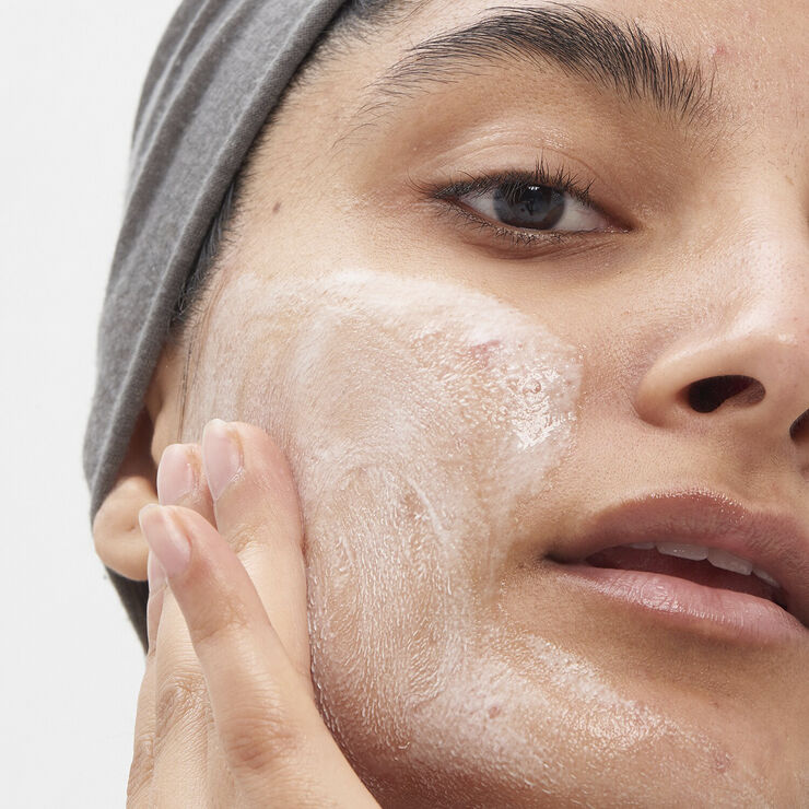 Salicylsyre - ansigtsrens urenheder + porer