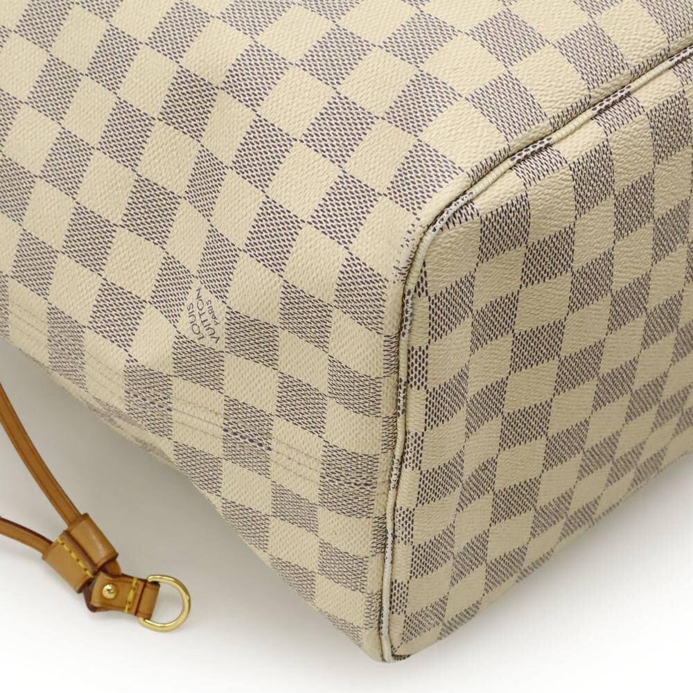 Louis Vuitton Neverfull