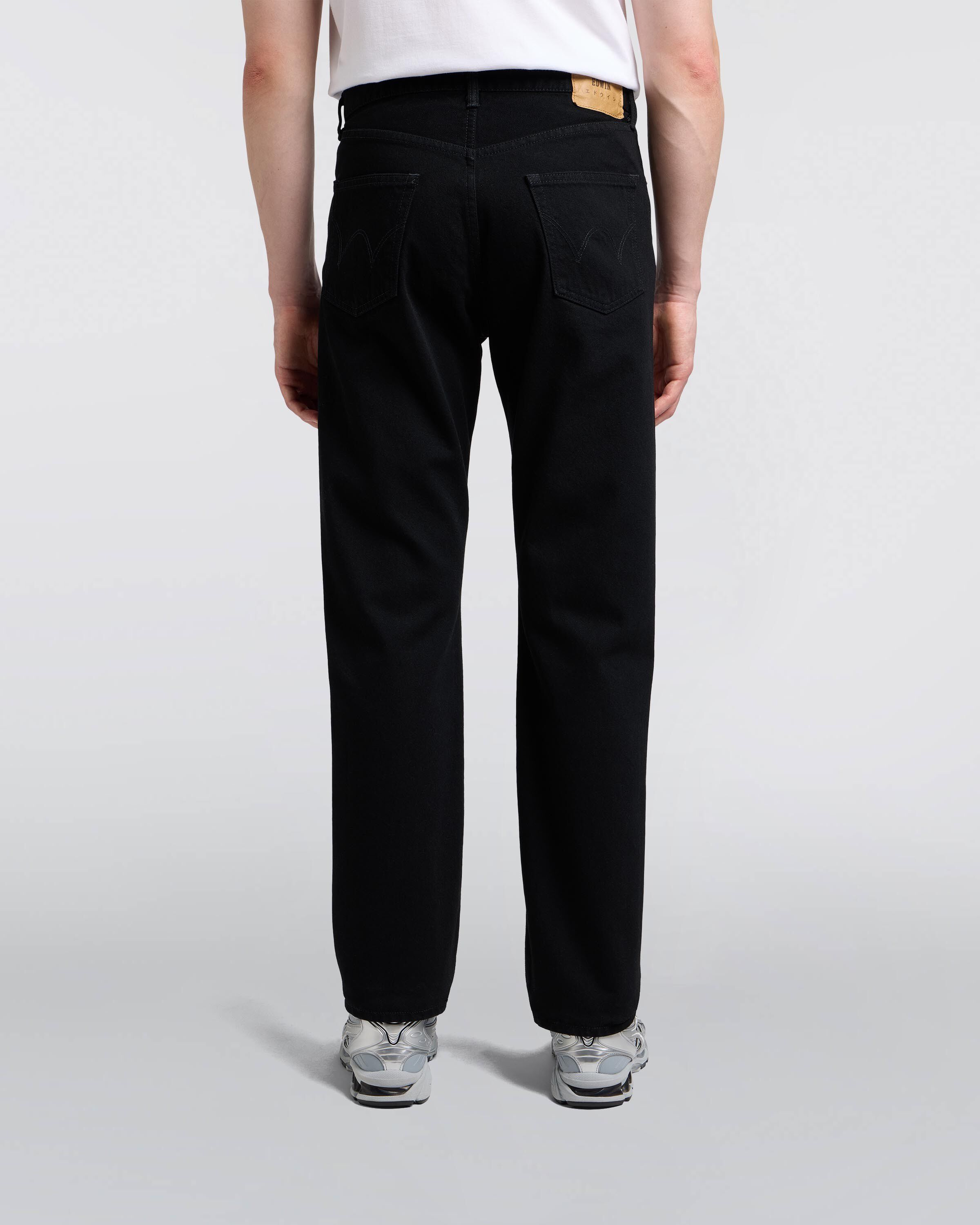 Regular Straight Jeans - Black - Unwashed