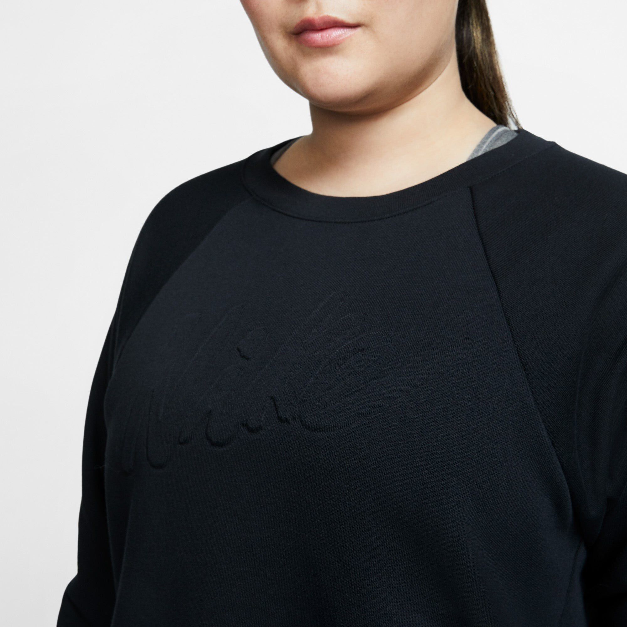 Dri-FIT Long-Sleeve tr&aelig;ningstr&oslash;je (Plus Size)