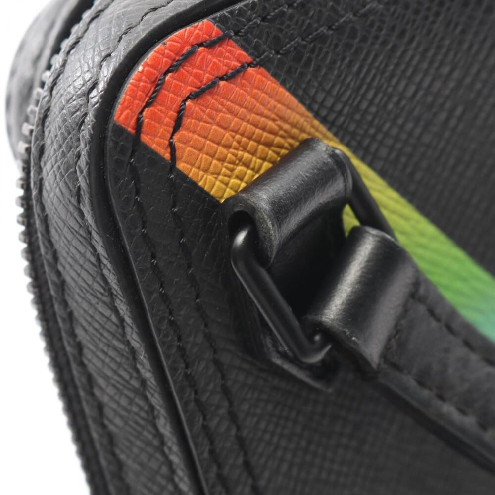 Louis Vuitton Messenger