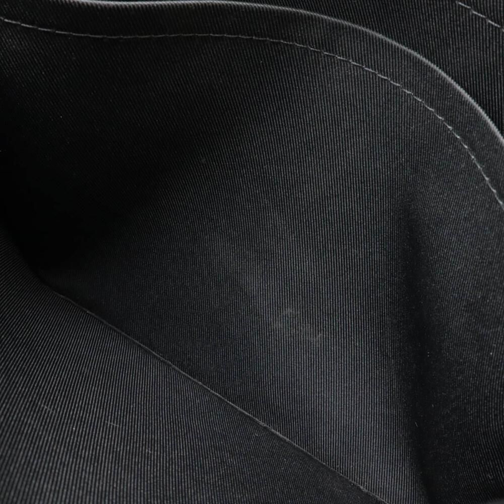 Louis Vuitton District