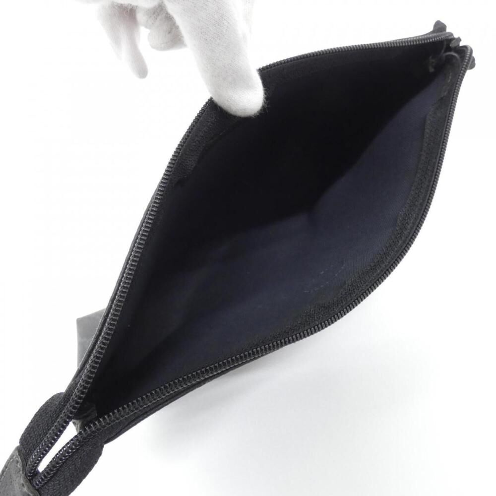 Gucci Pouch