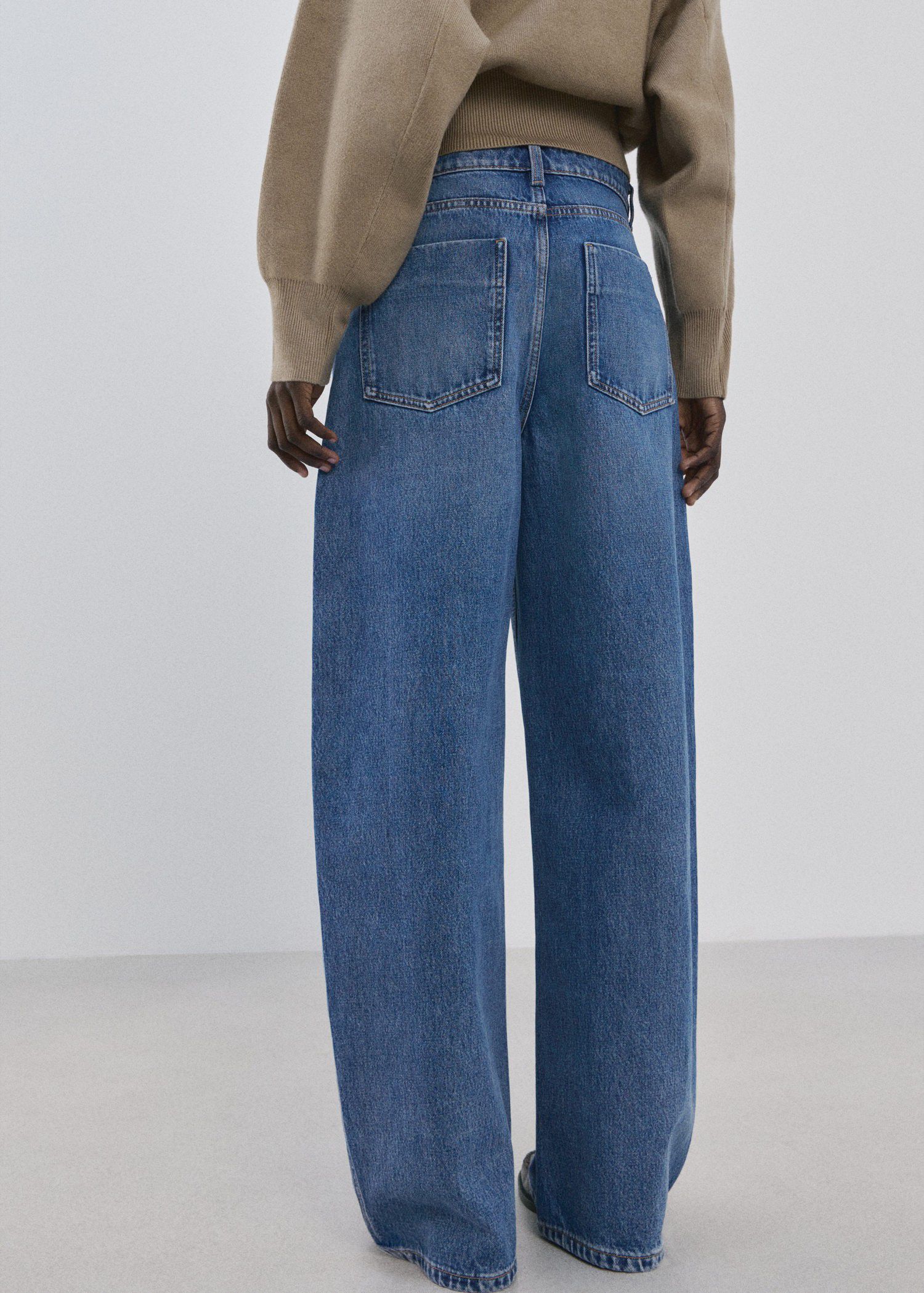 Mid-rise balloon jeans