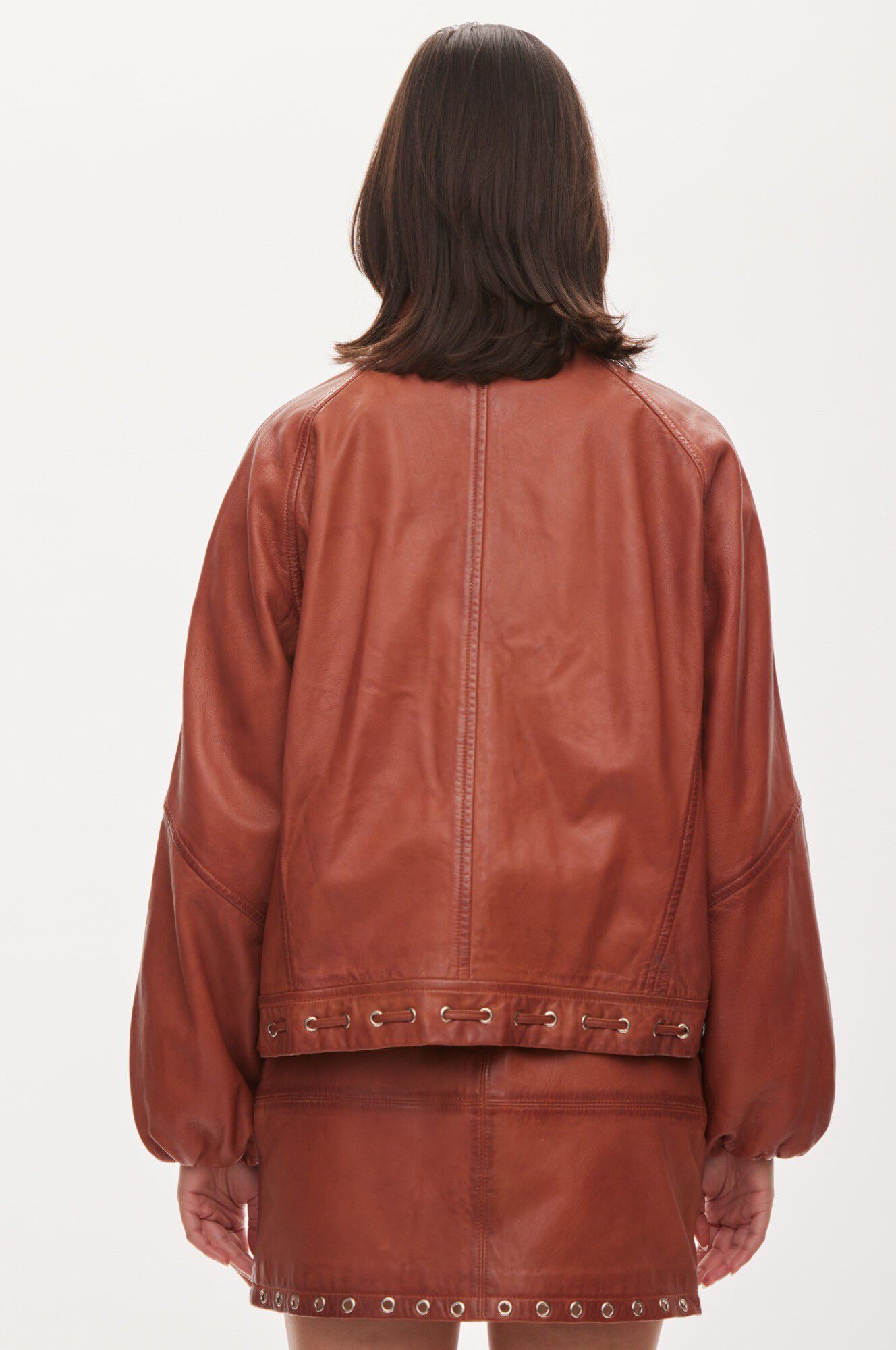 Eye leather skirt