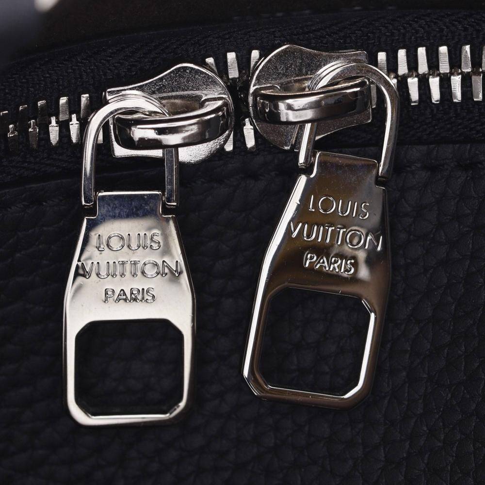Louis Vuitton Mahina