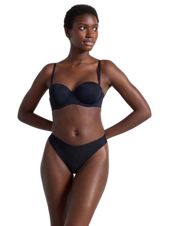 Usynlig g-streng med normal talje