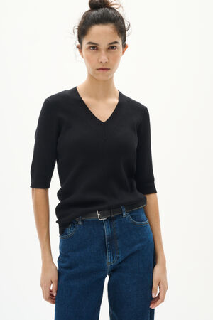 LeenahIW V-Neck Blouse