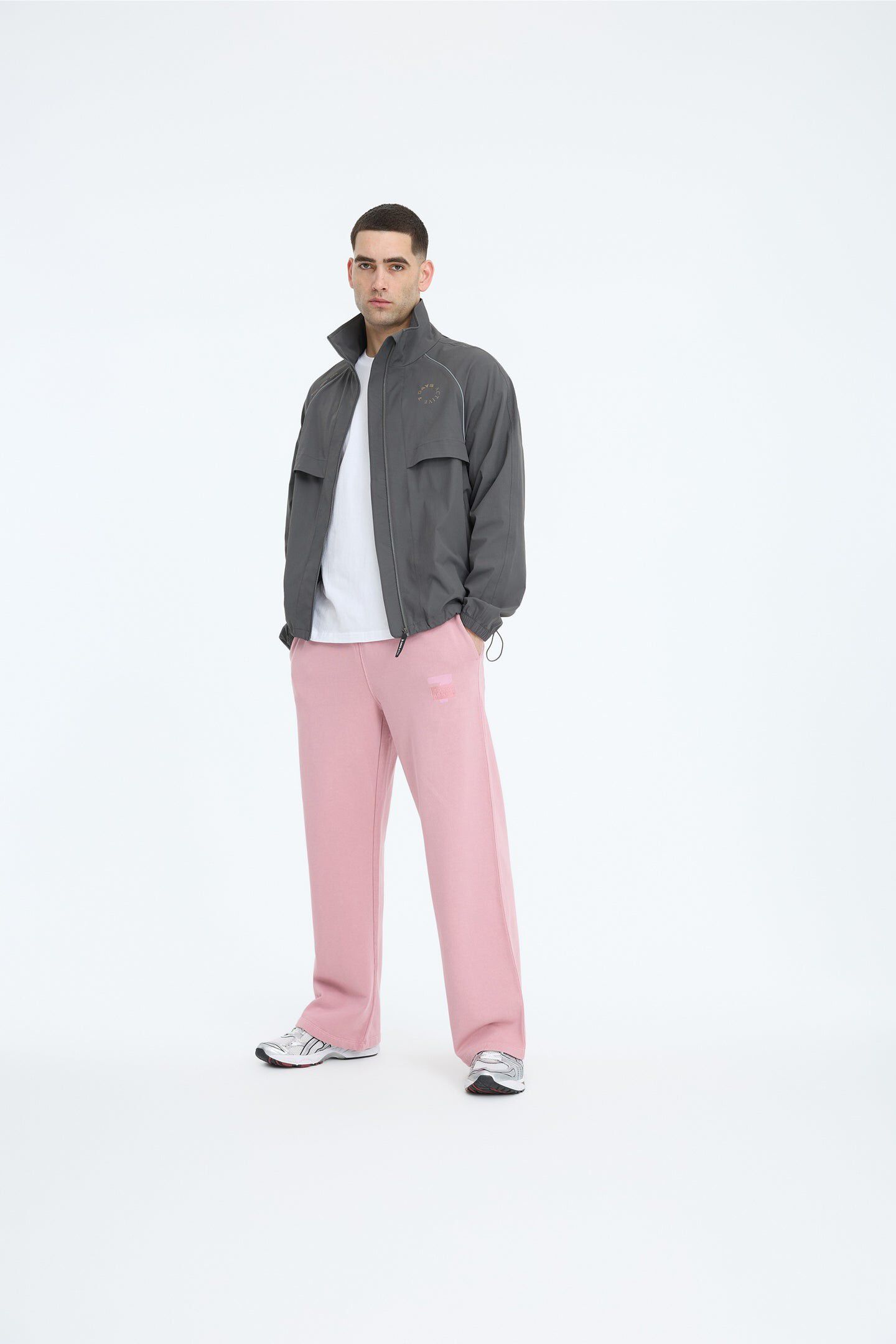 MIND Relaxed Sweatpants