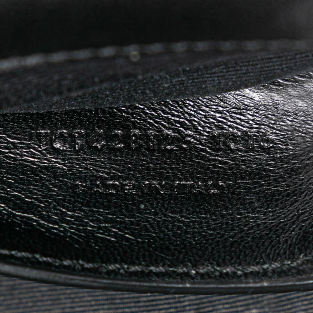 Yves Saint Laurent Shoulder Bag