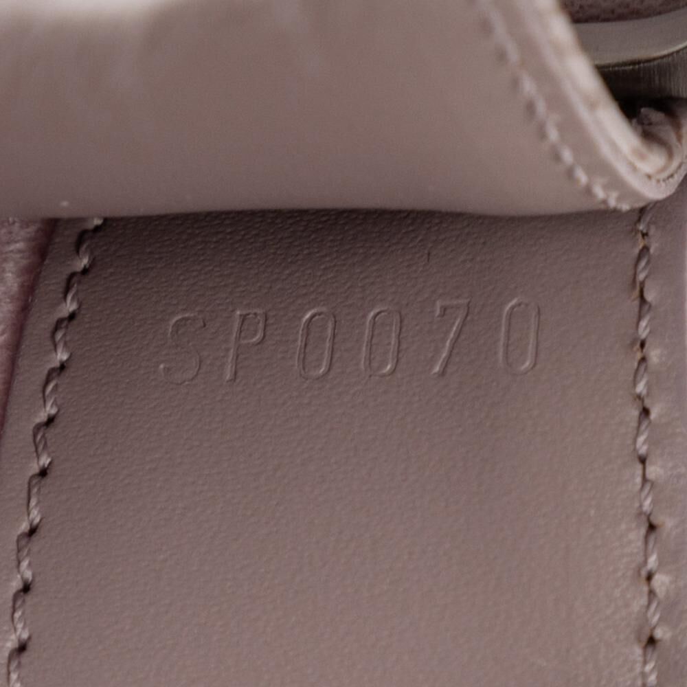 Louis Vuitton Shoulder Bags