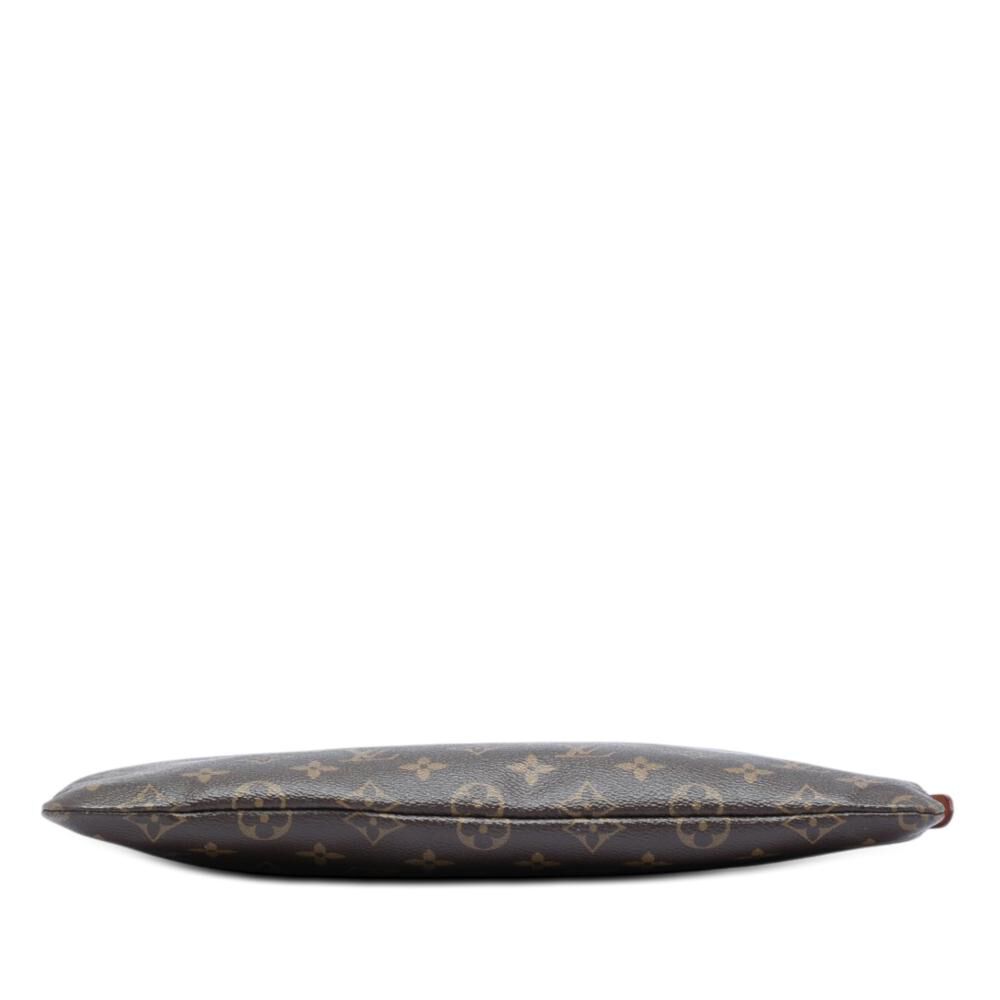 Louis Vuitton Clutch