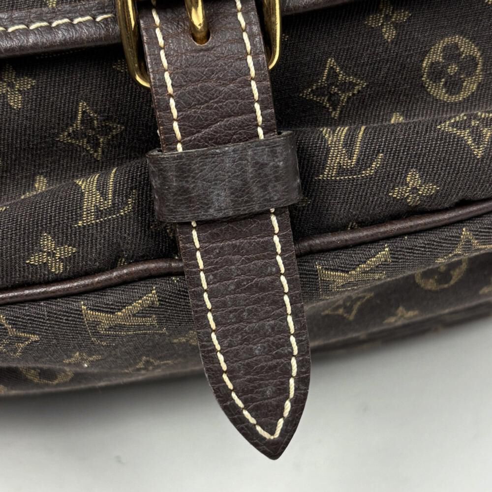 Louis Vuitton Saumur