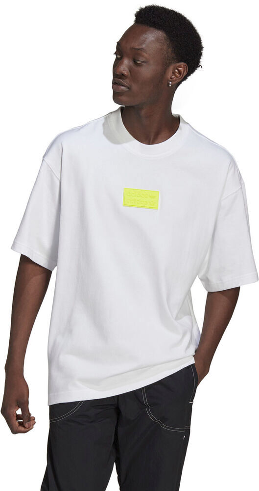 R.Y.V. Oversize Silicone Badge T-shirt