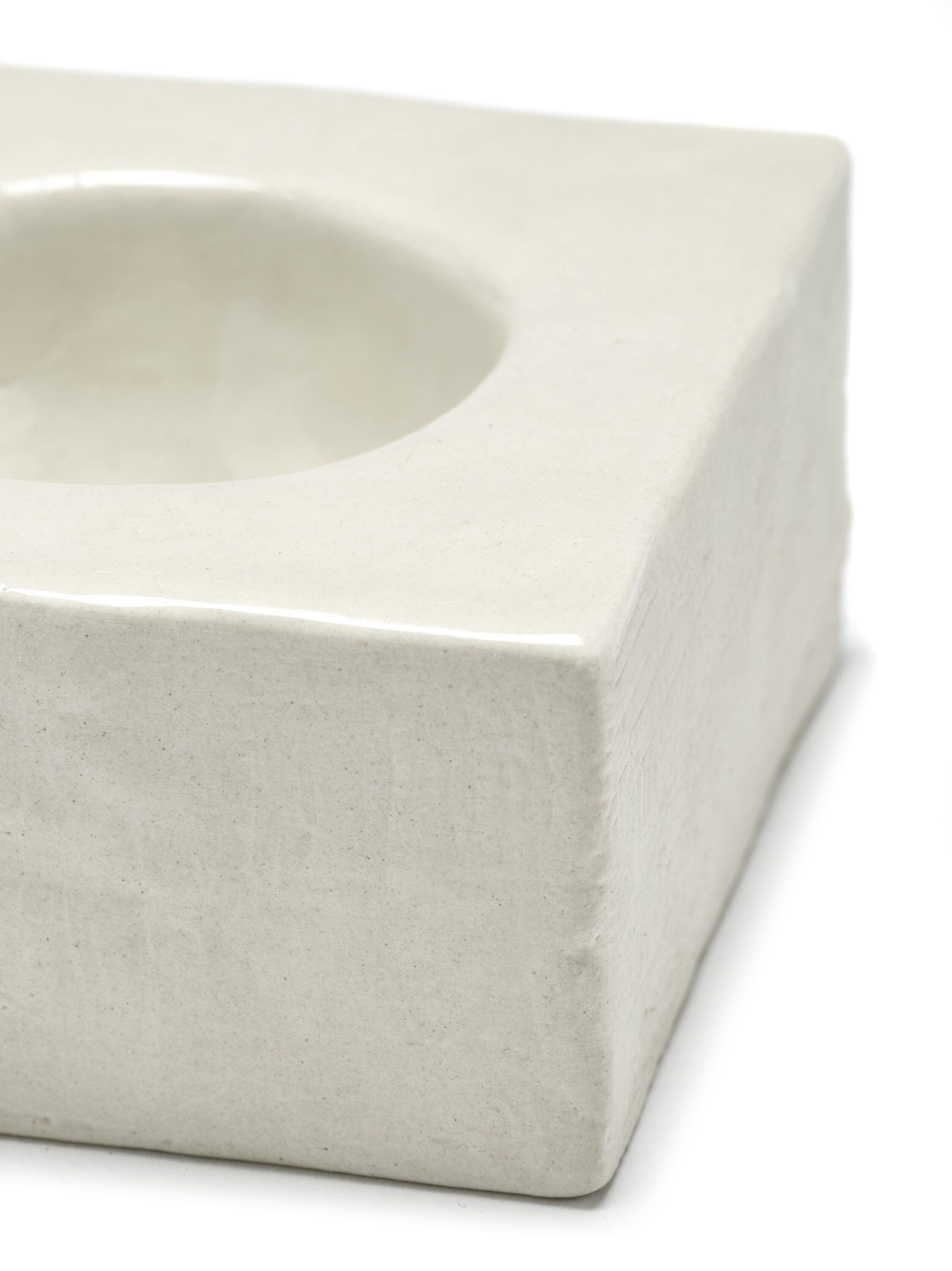 EGG CUP WHITE UOVO