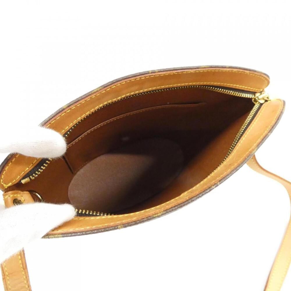 Louis Vuitton Shoulder Bags