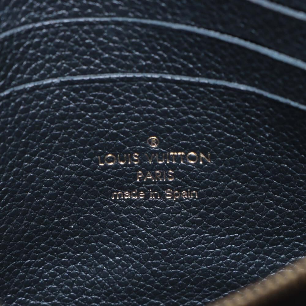 Louis Vuitton Crossbody Bag