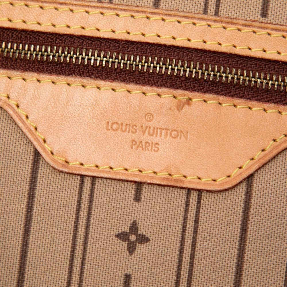 Louis Vuitton Delightful