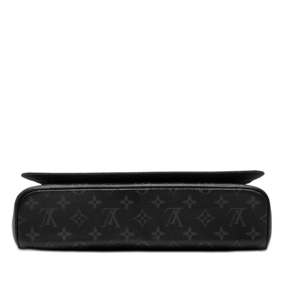 Louis Vuitton District