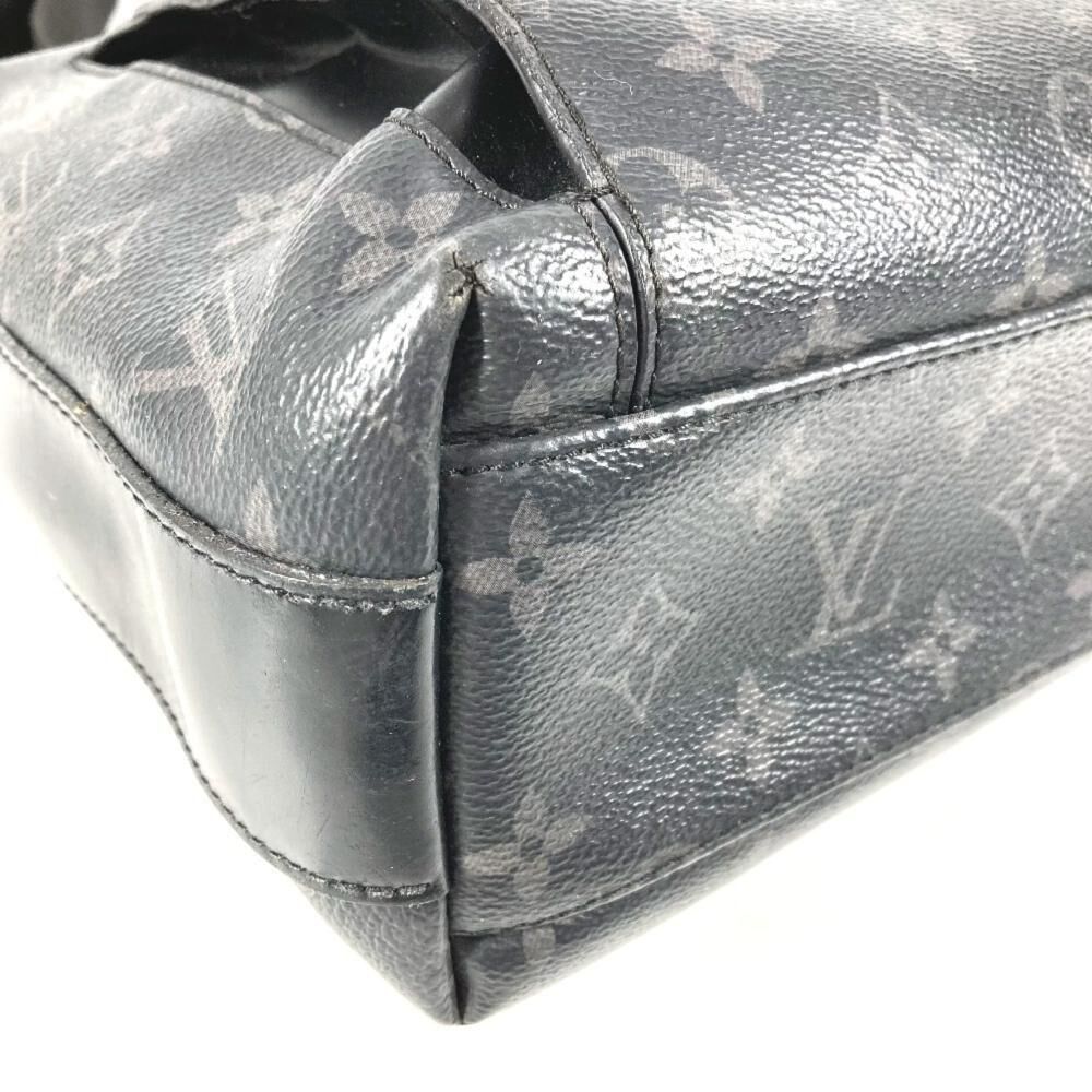 Louis Vuitton Crossbody Bag