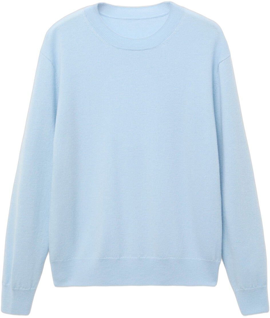 100% wool fine-knit sweater