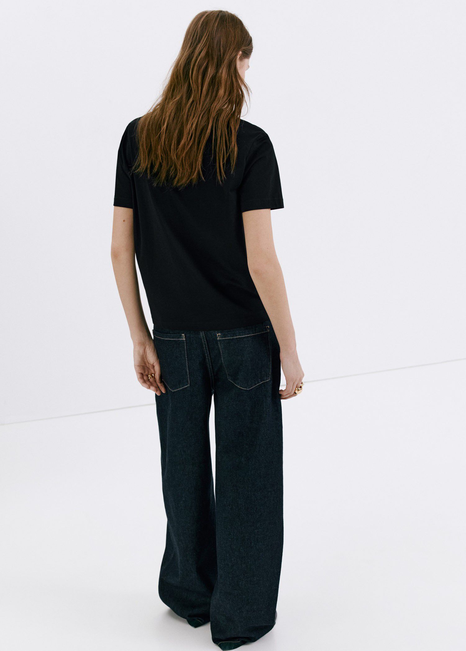 V-neck cotton T-shirt