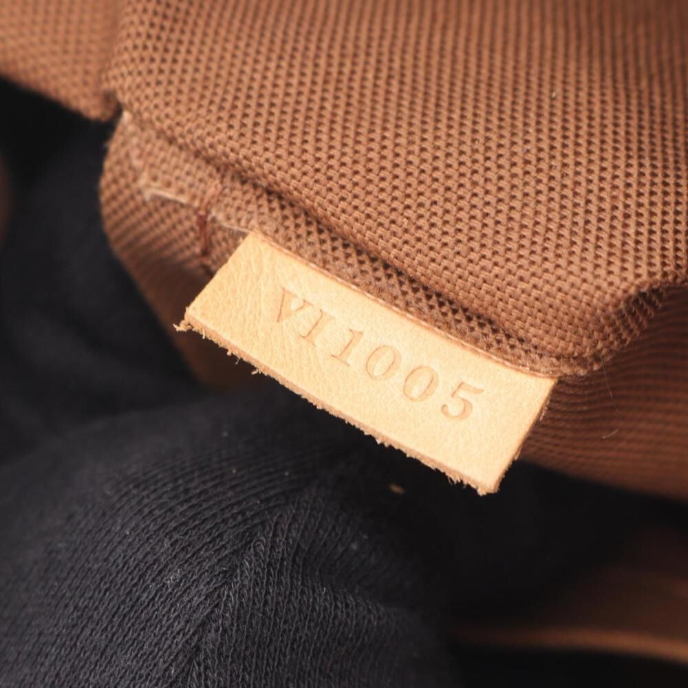 Louis Vuitton Batignolles