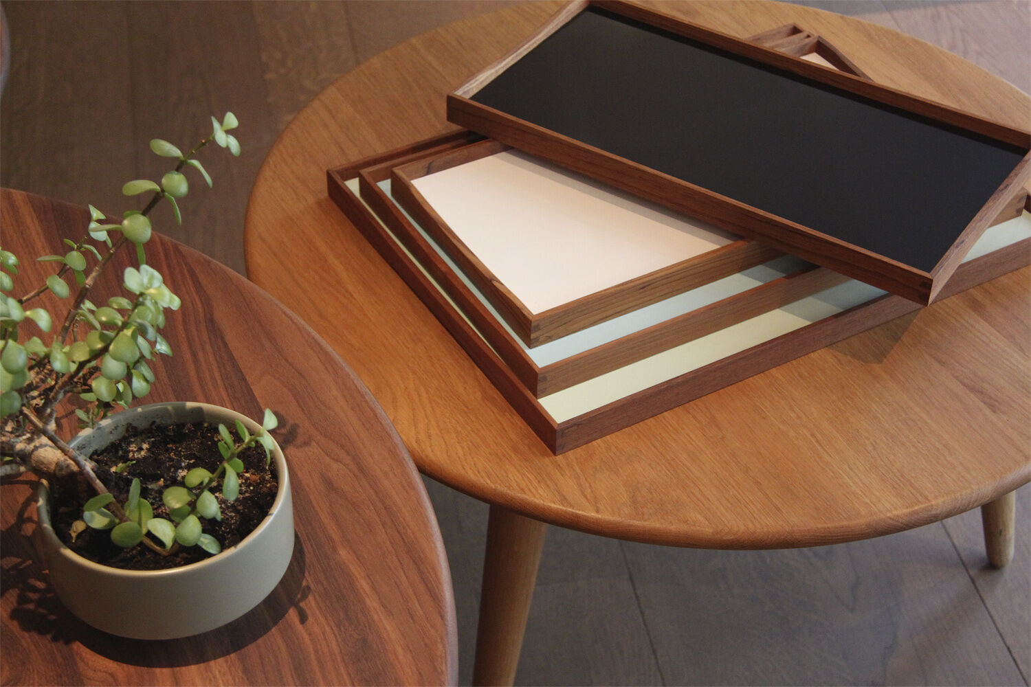 Turning Tray - Small, Black and Green