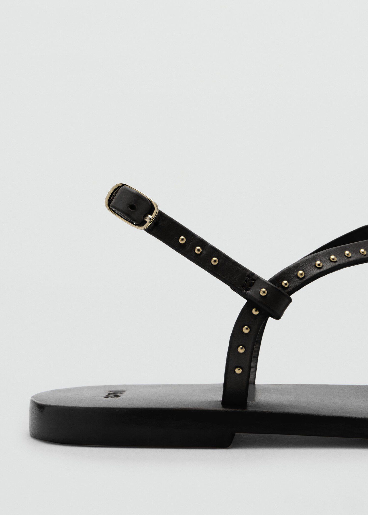 Leather sandals with mini studs