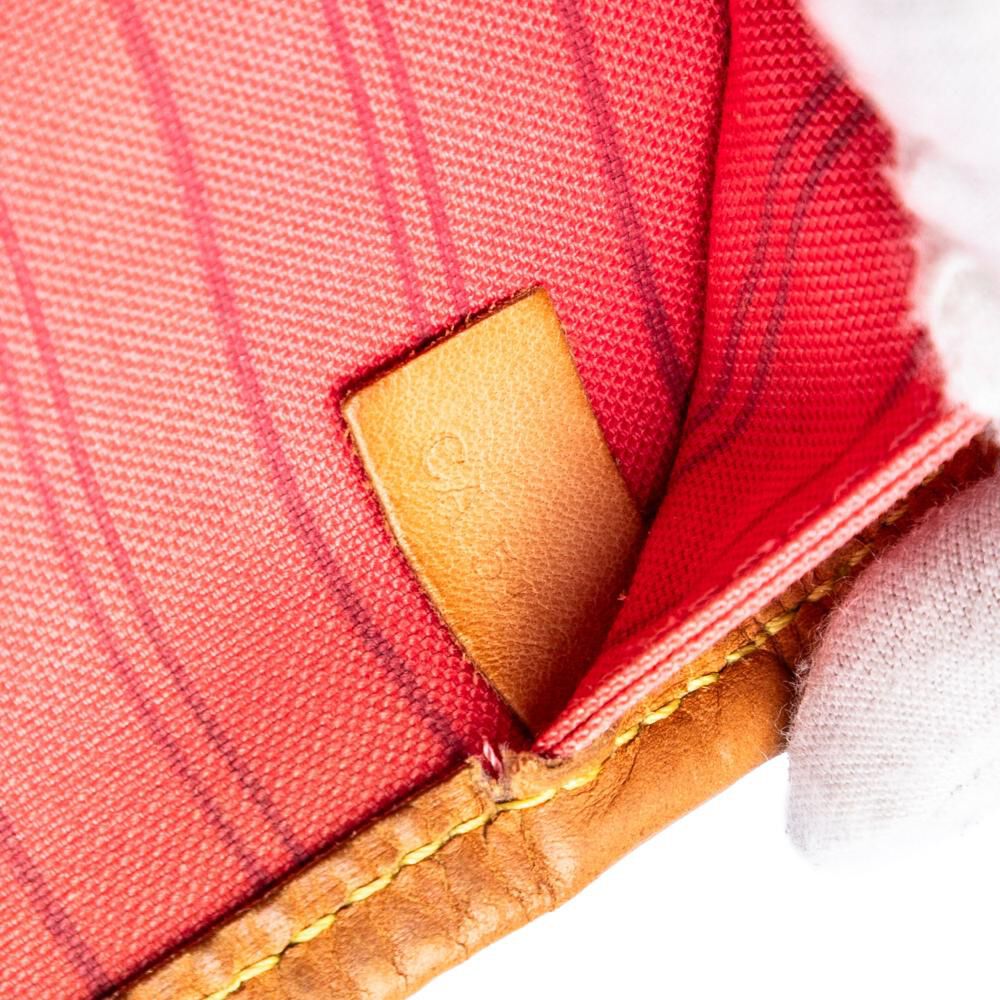 Louis Vuitton Neverfull