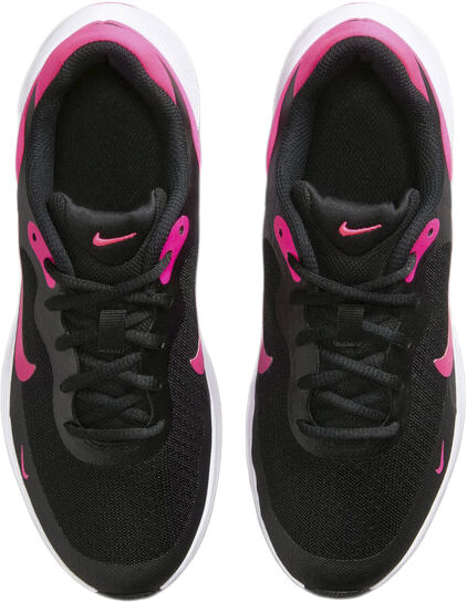 Revolution 7 sneakers