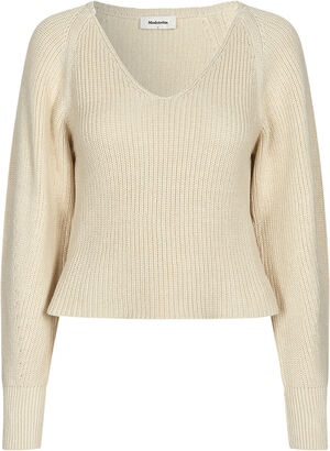 GalenMD short v-neck
