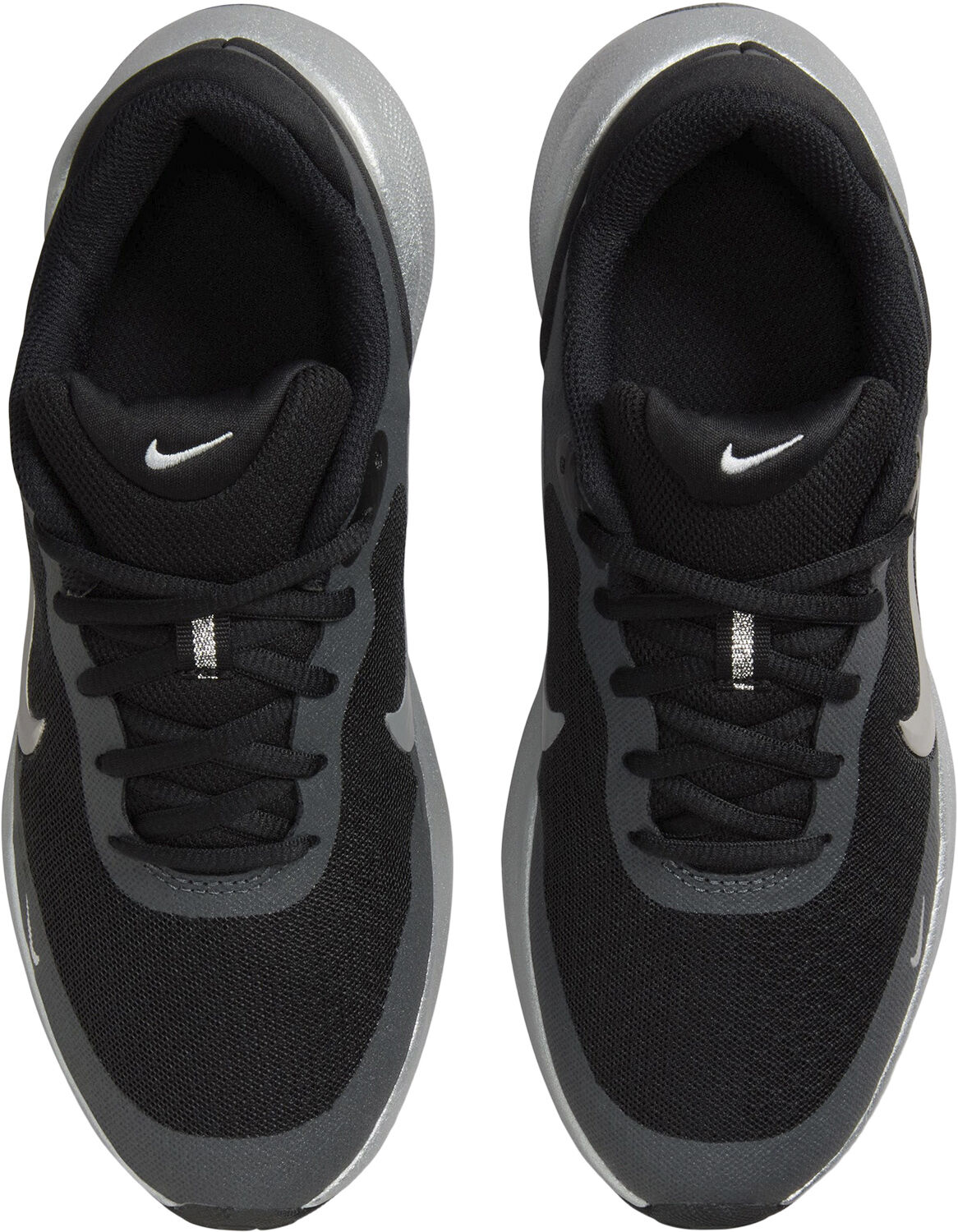 Revolution 7 Sneakers