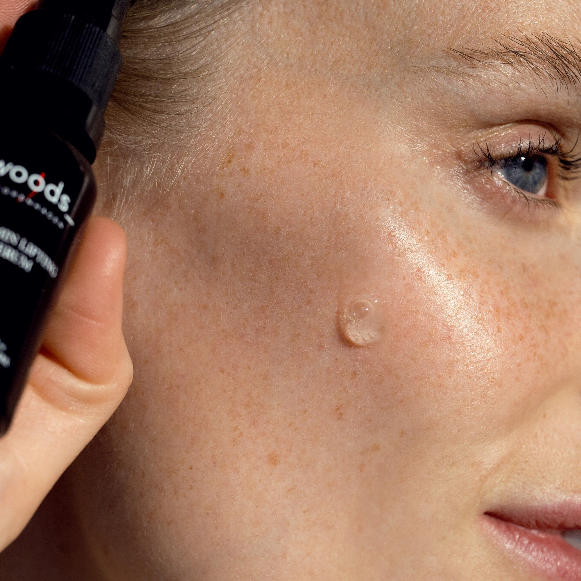 VITAMIN LIFTING SERUM - 30ML