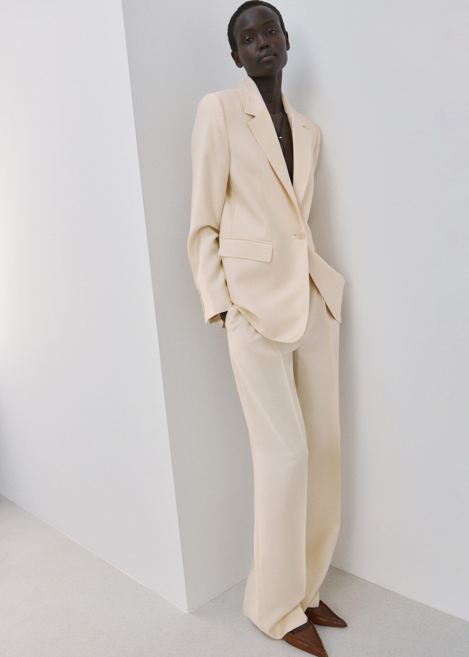 Low-rise lyocell trousers