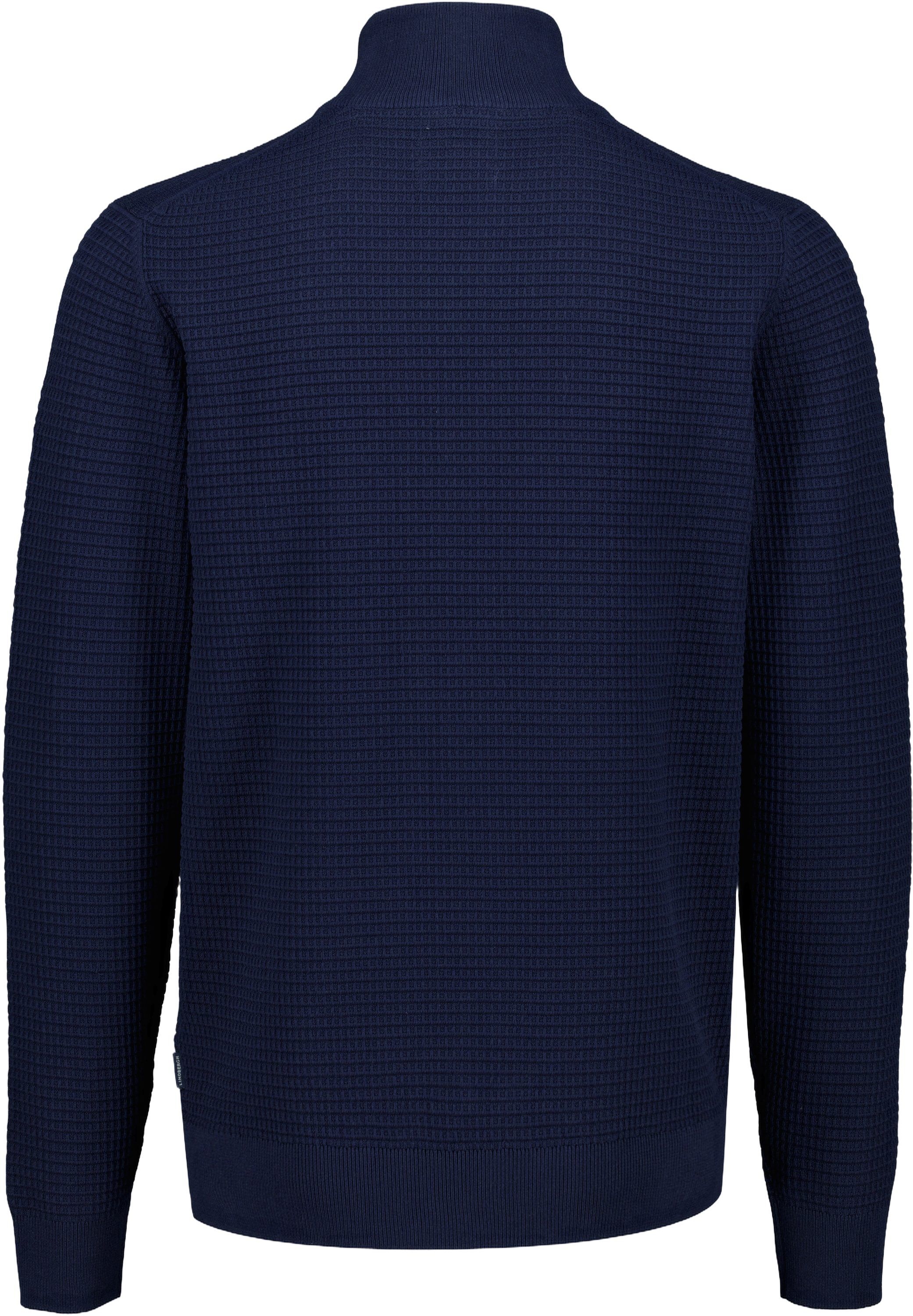 Structure half zip