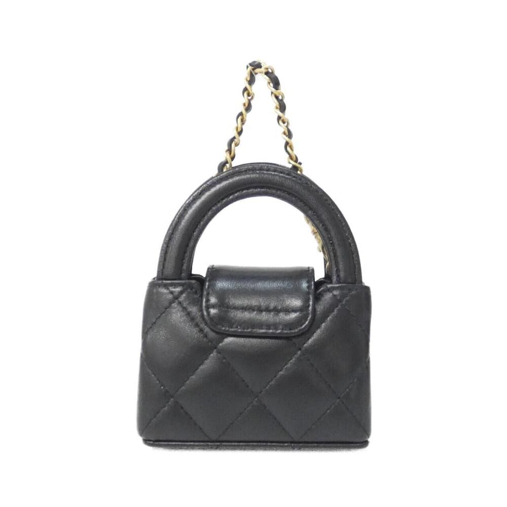 Chanel Charm