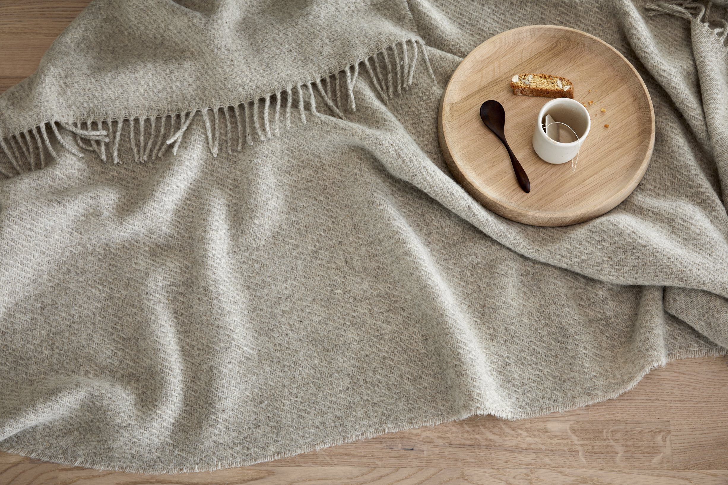 Falketind uldplaid naturlig beige