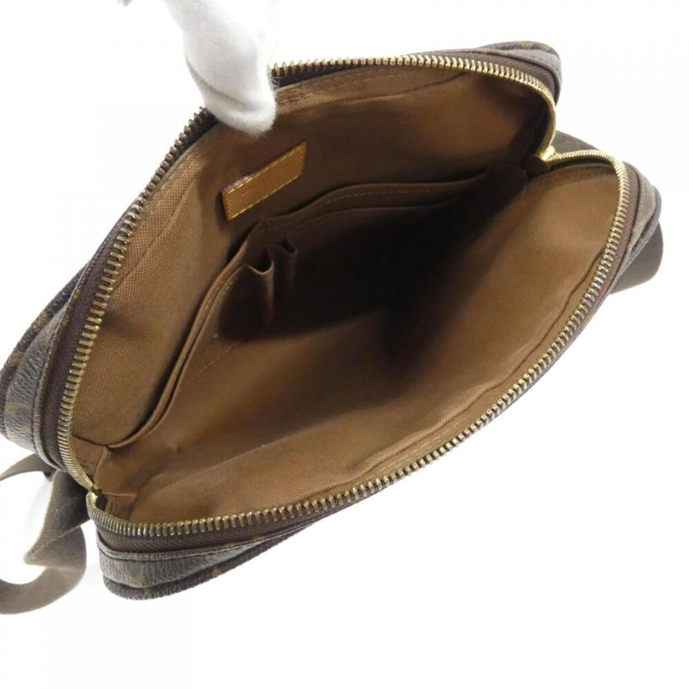 Louis Vuitton Shoulder Bags