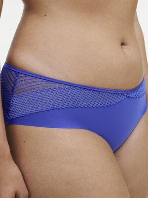 Play Covering Shorty