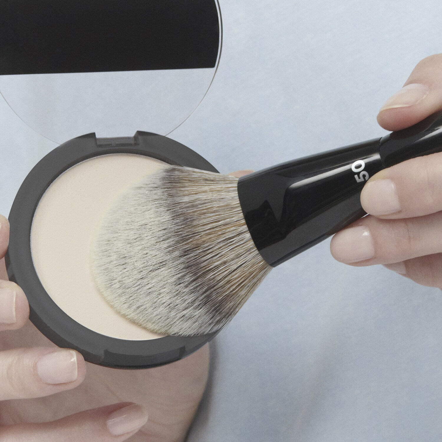 12-timers matterende og fikserende pudder - En langtidsholdbar mattere