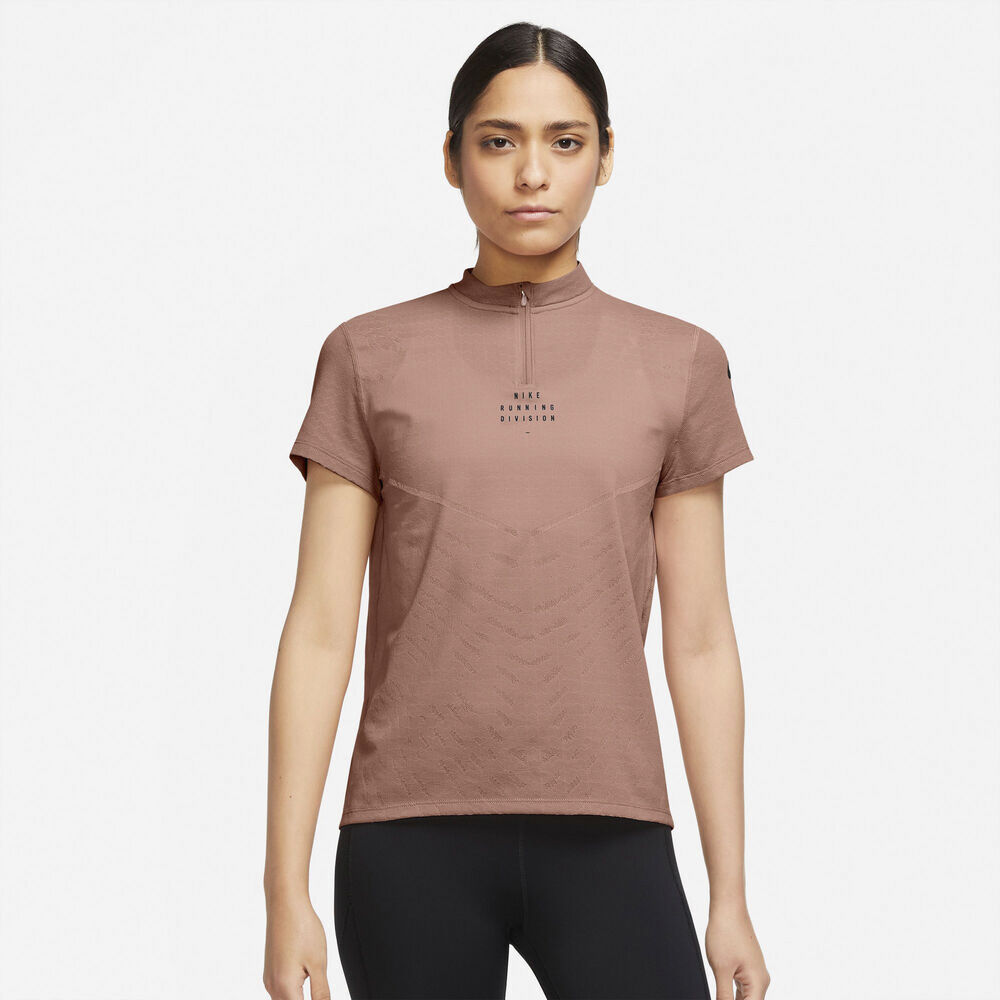 Dri Fit Adv Run Division Engineered Lobe T Shirt