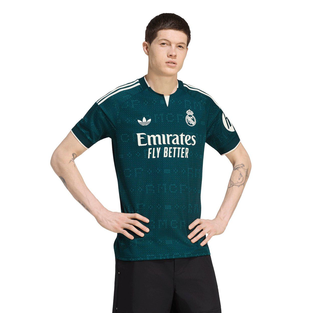 Real Madrid 26/27 Udebanetr&oslash;je
