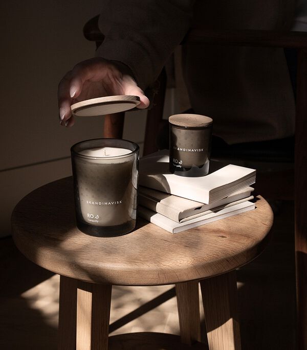 RO Scented Candle w Lid 200g