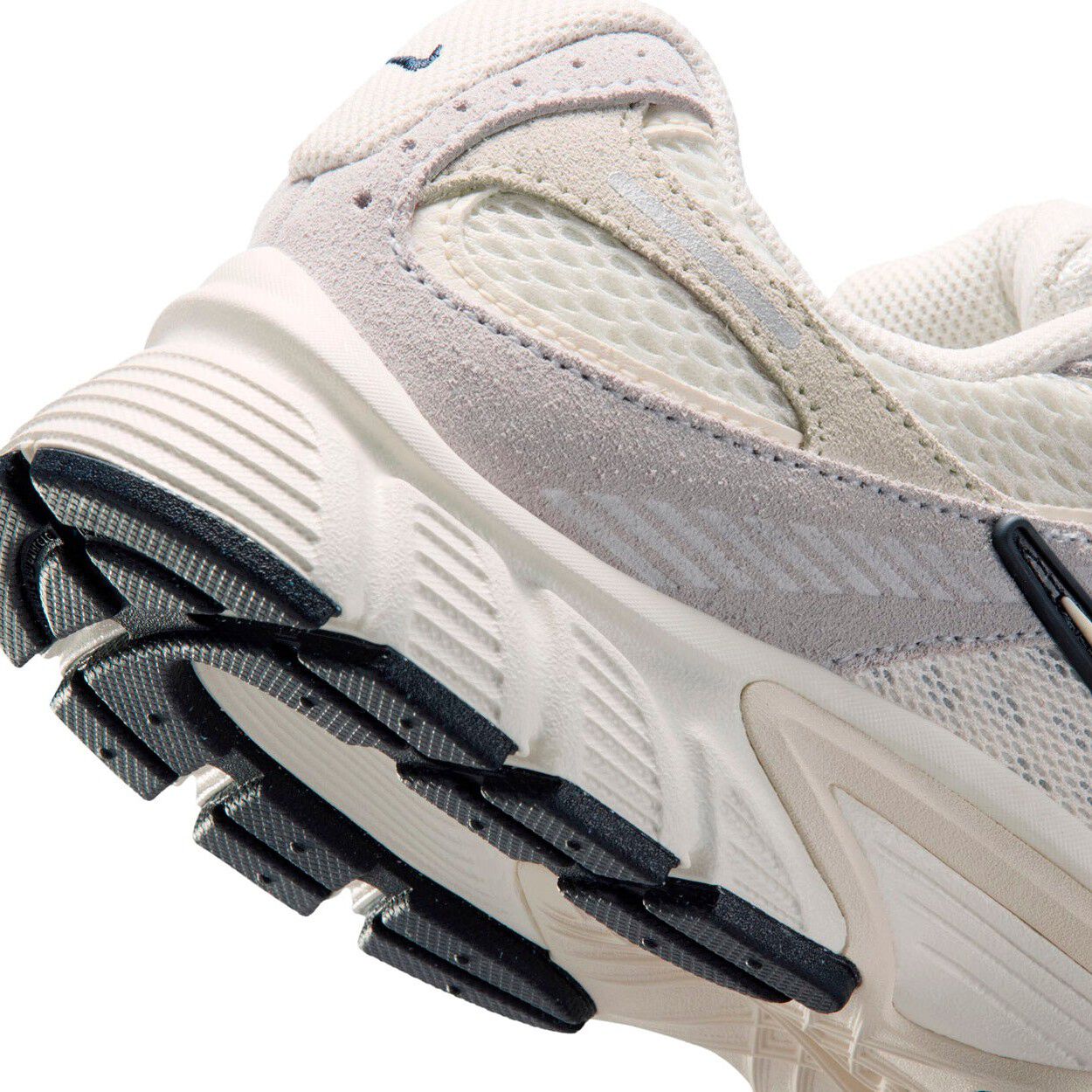 V5 RNR Suede 2 Sneakers