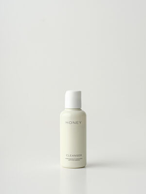 Cleanser travel size