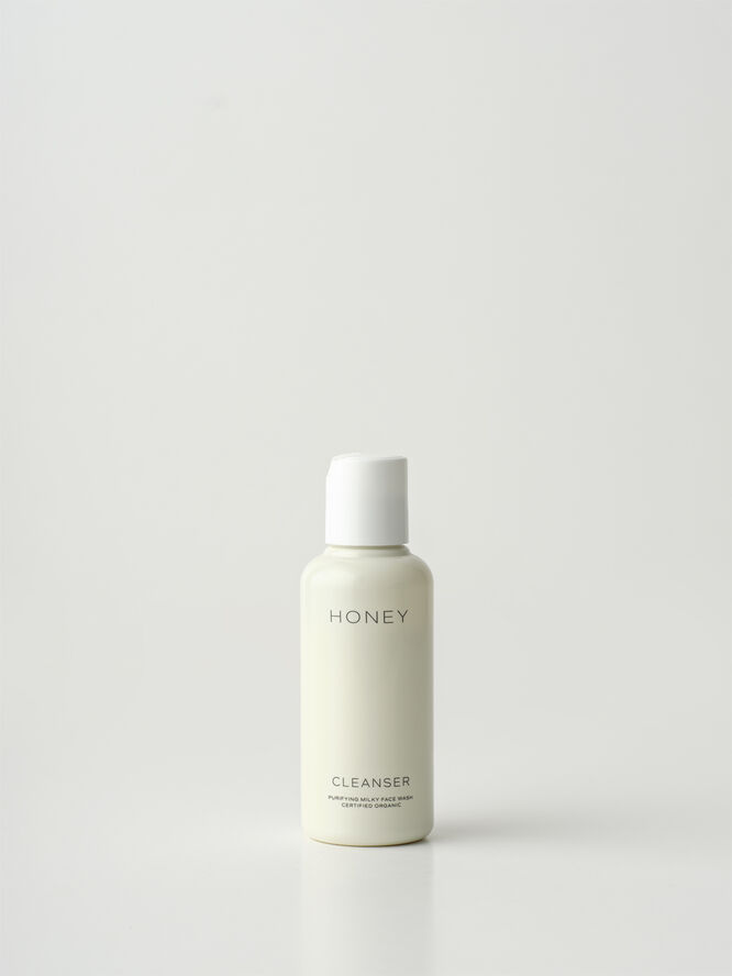 Cleanser travel size