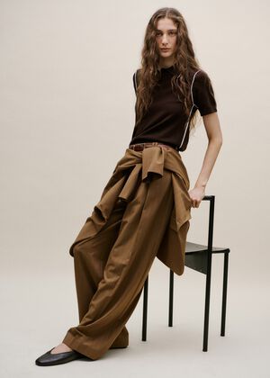 Contrasting stripes sweater